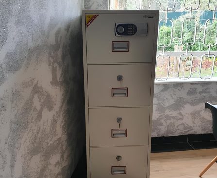 fireproof safe