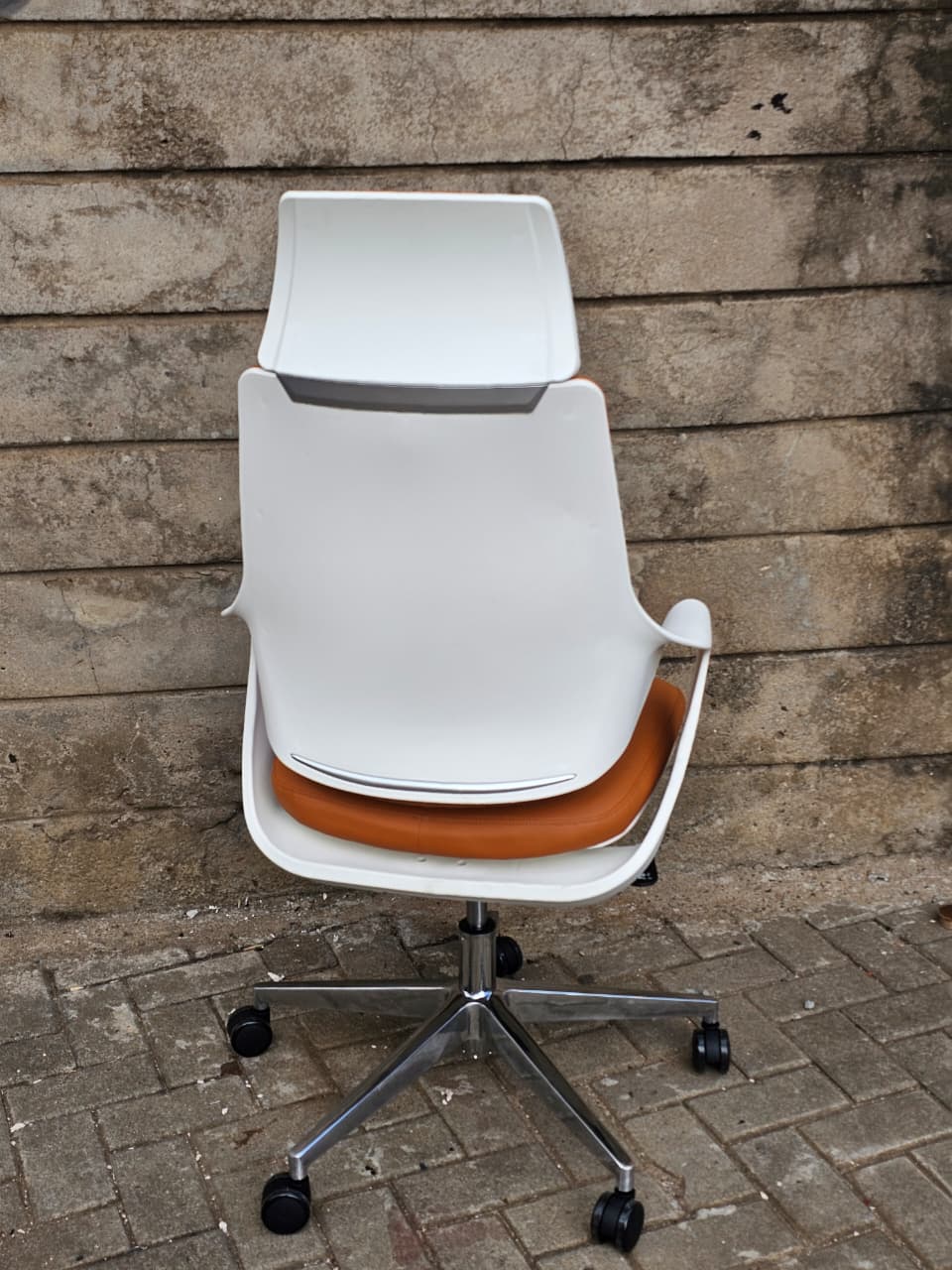 Executive Office Seat