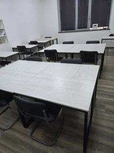 1.2m Minimalist Table - Image 9