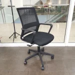 Captain mesh office seat - Image 3