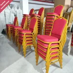 Stackable red banquet chair - Image 3