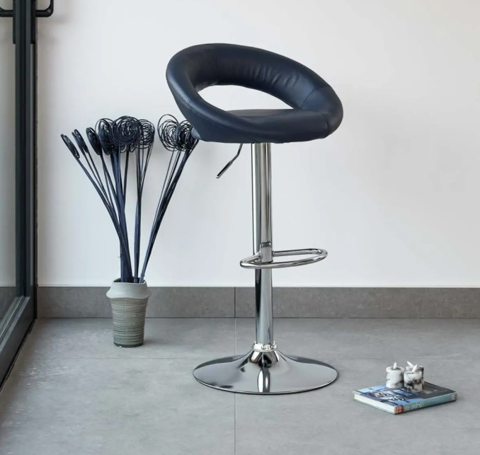 Swivel barstool