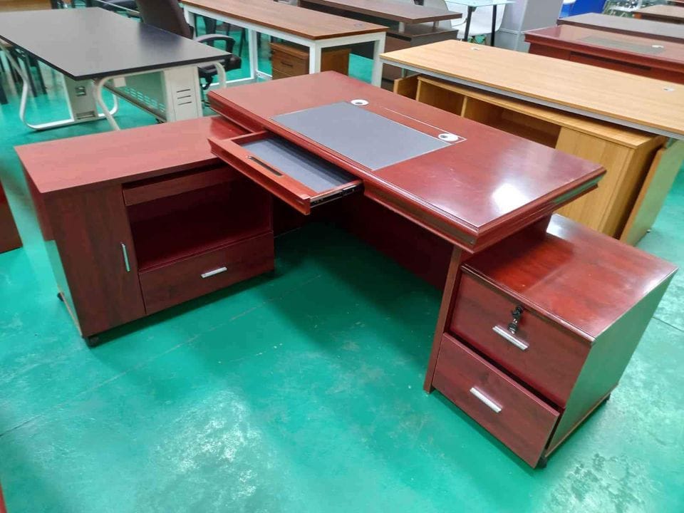 1.4M Executive Office Desk - L-Shaped Configuration