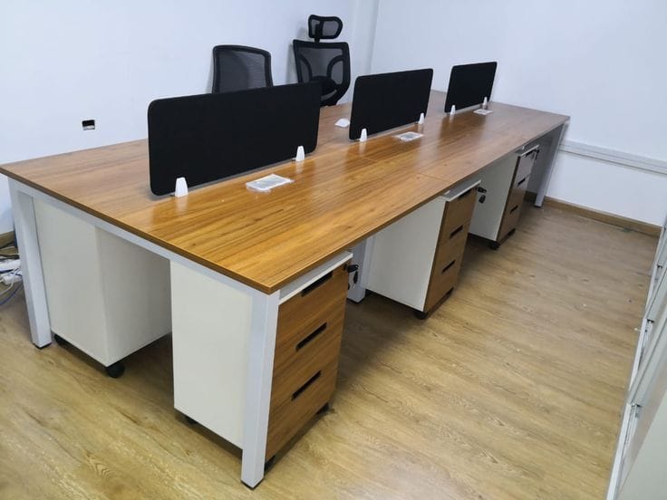 6-Way Office Workstation