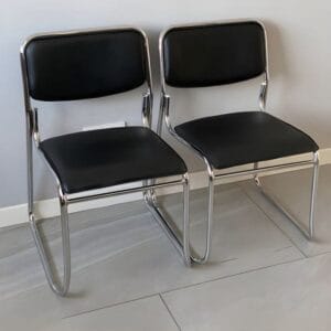 Armless Visitor Chair