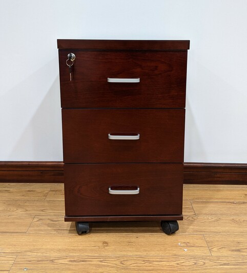 3-Drawers Pedestal
