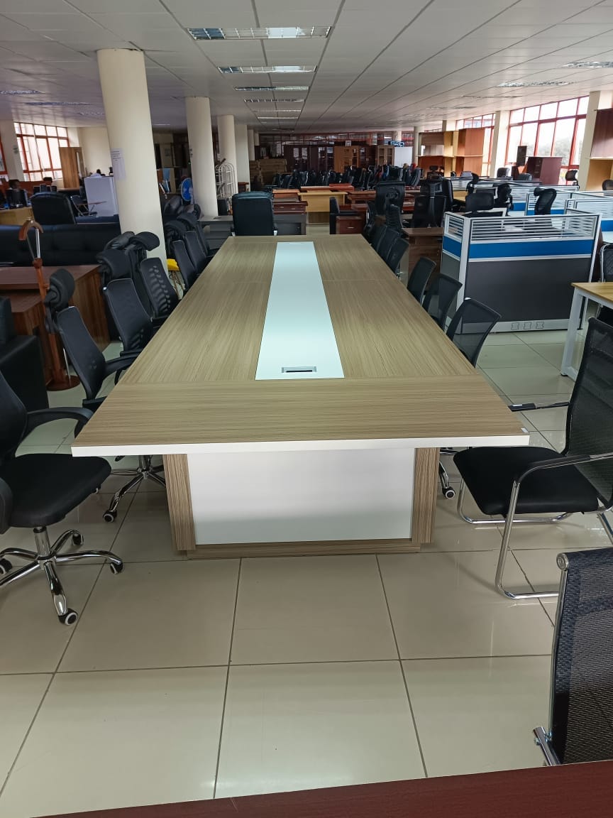 6m Boardroom Table (Series A)