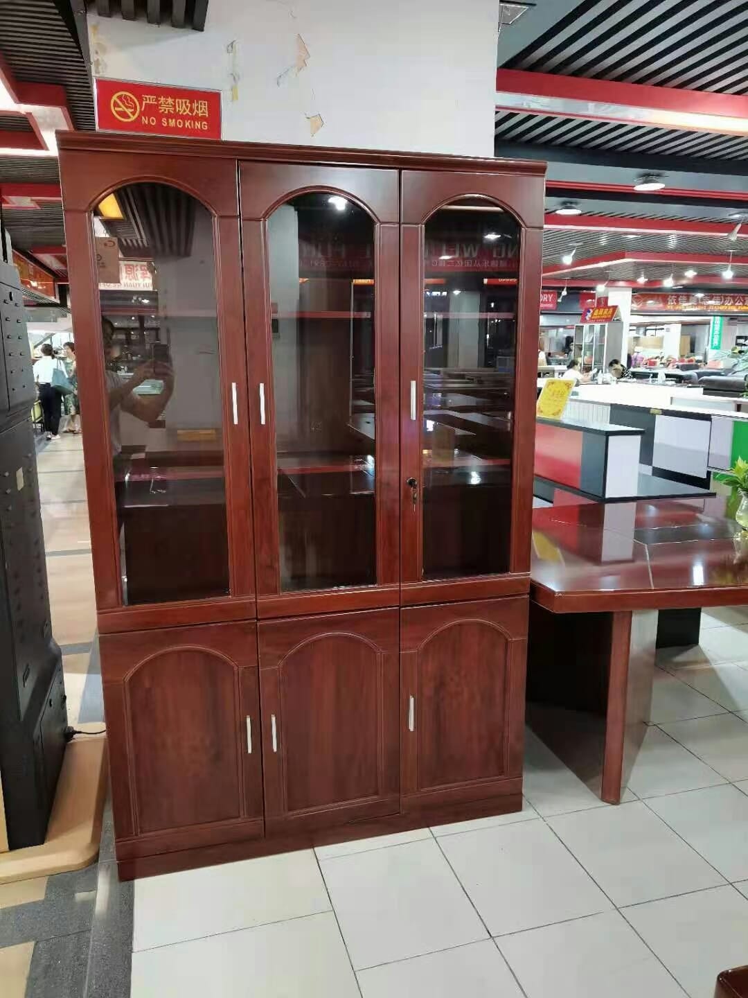 Executive Office Cabinet (Series B)