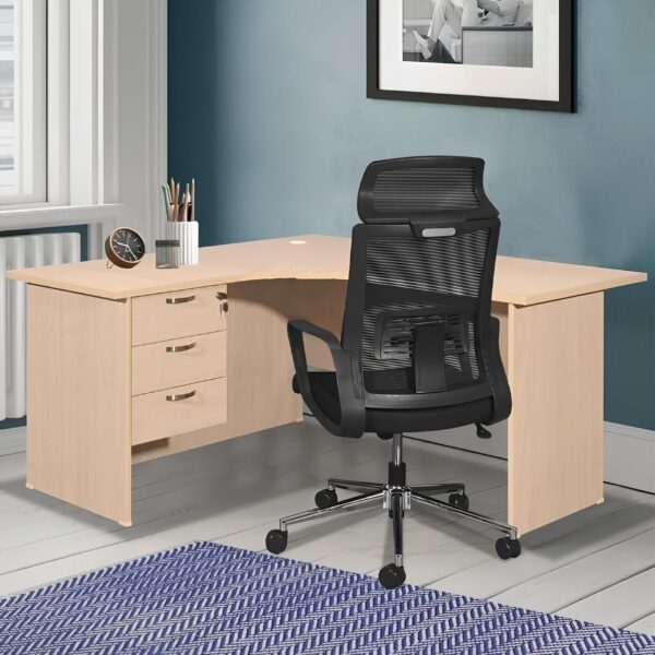 1.4M Curved Office Desk (Model 104)
