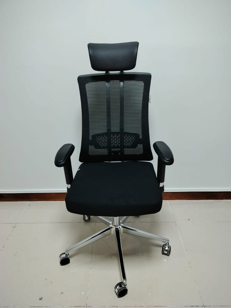 Recliner Office Seat - Padded Cushion Finish