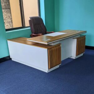 2.0M Executive Office Desk (Series A)