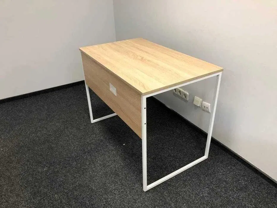 1.2M Minimalist Table
